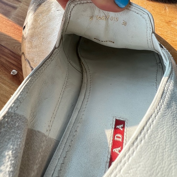 Vintage Prada sneakers - Picture 5 of 5